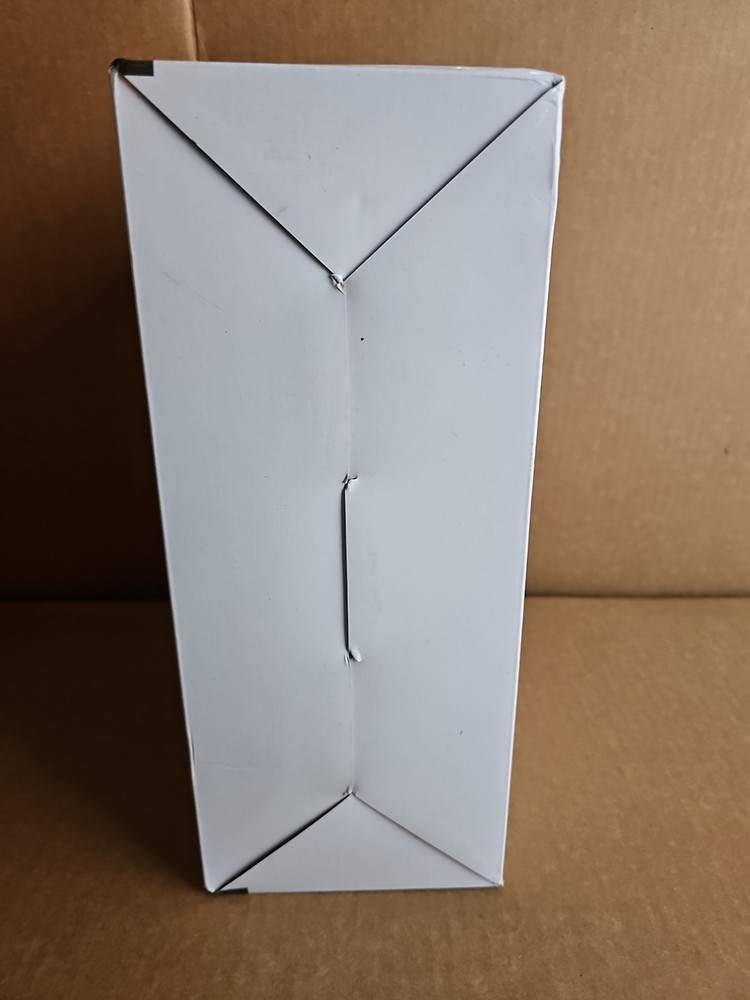 Groview Mini Projector Led Bluetooth Model G210 Portable Complete With Box 8"x6"