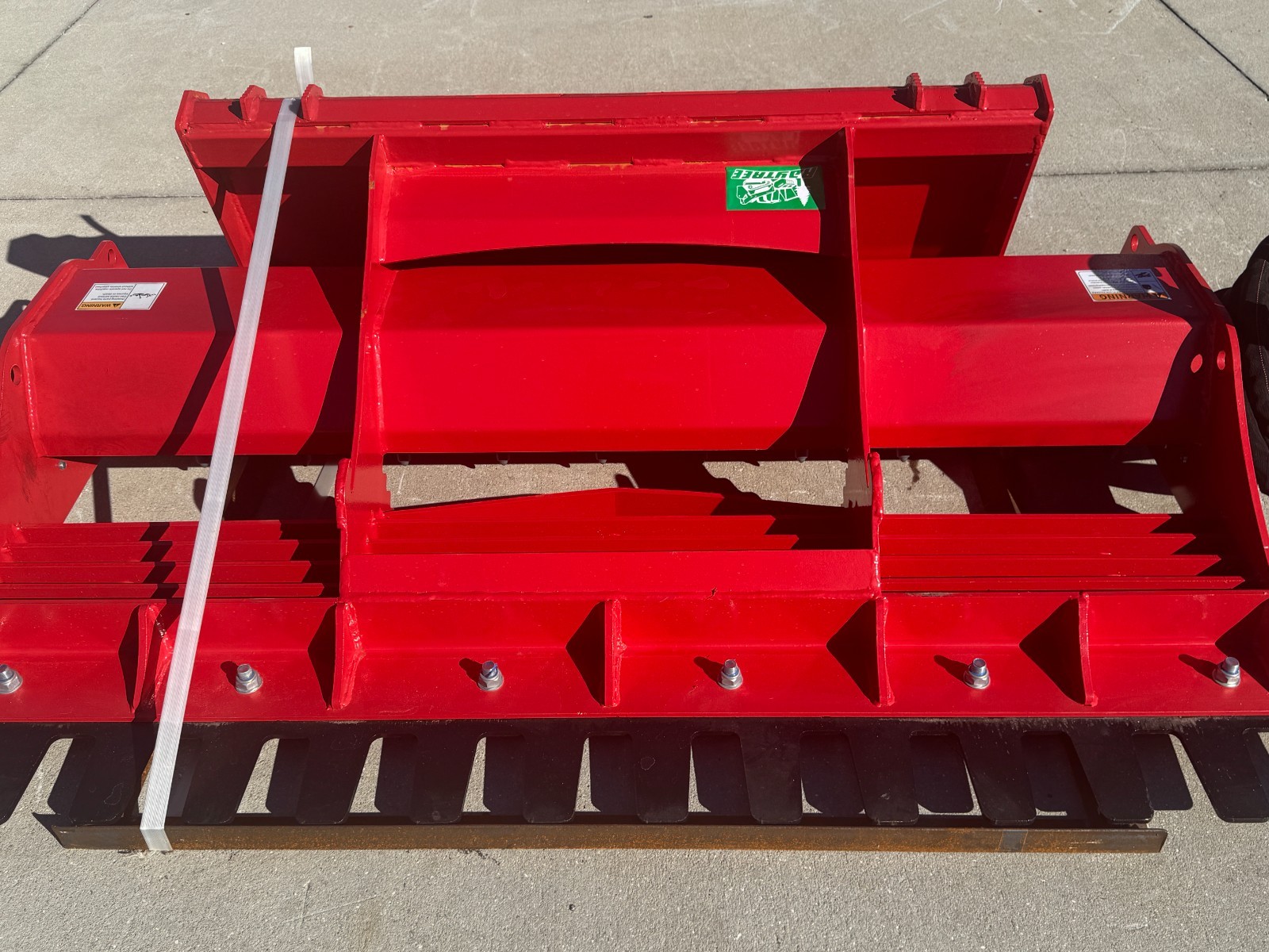 Skid Steer Soil Conditioner 60" Land Leveler Power Rake Carbide Teeth 12 GPM