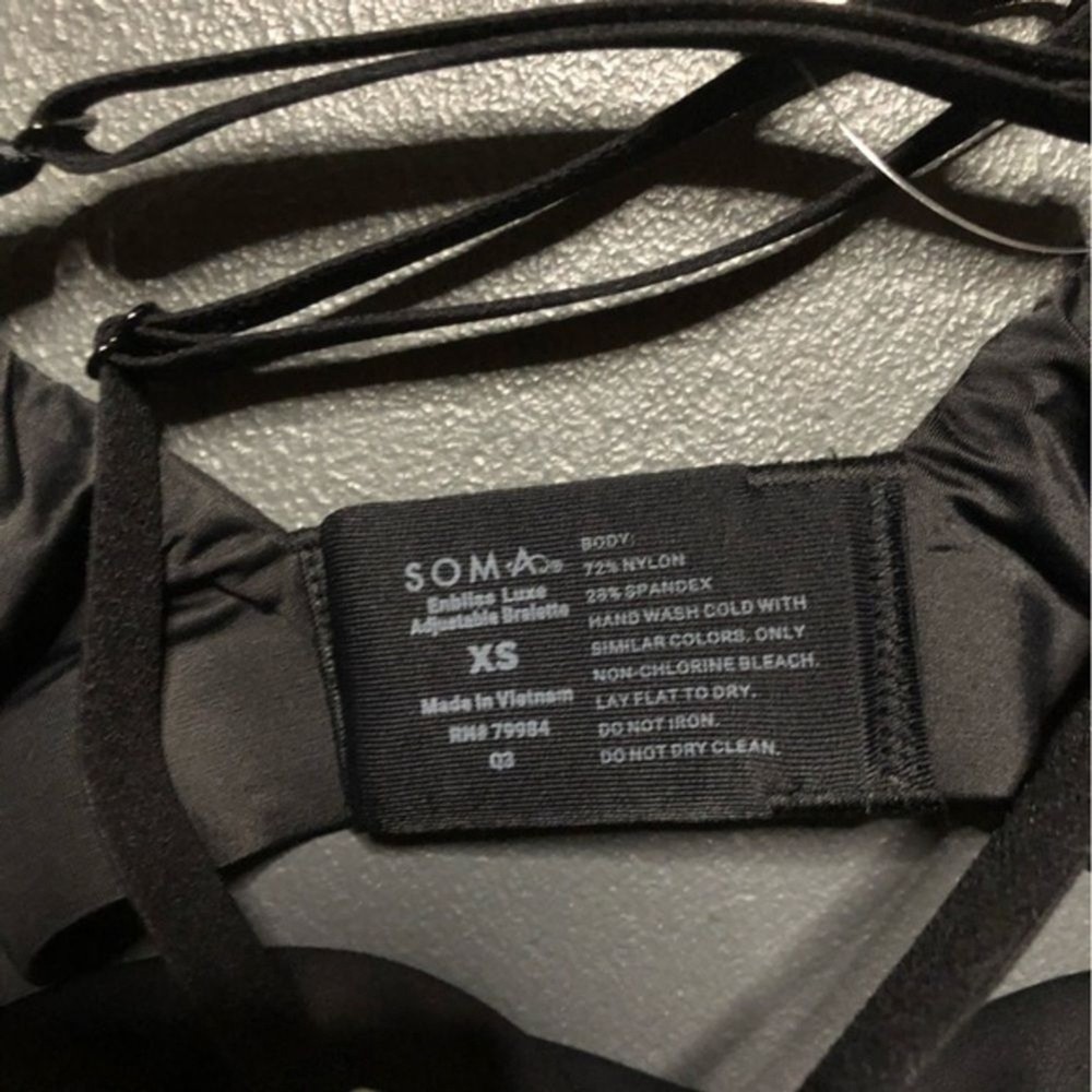 Soma Intimidates NWT Casual Black Adjustable Strap Bralette Size Extra Small