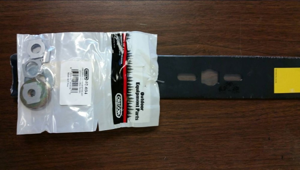 Oregon 22" Universal Lawnmower Replacement Blade #528851