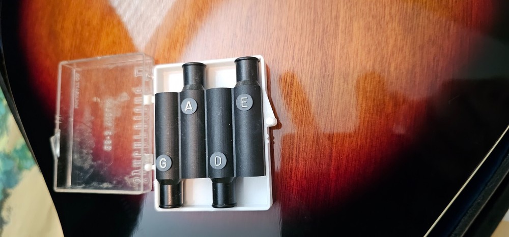 Antares Mandolin AMD 25