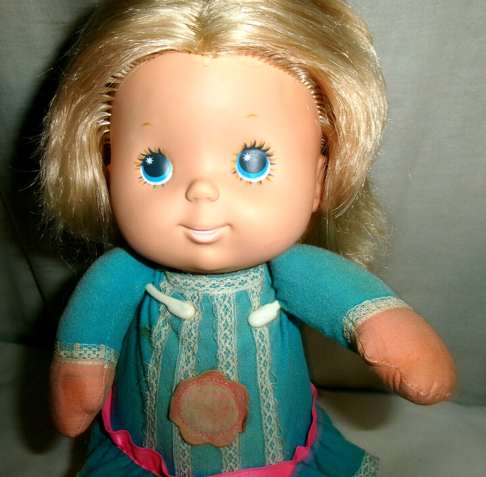 Mattel Doll Hug n Talk 14" working