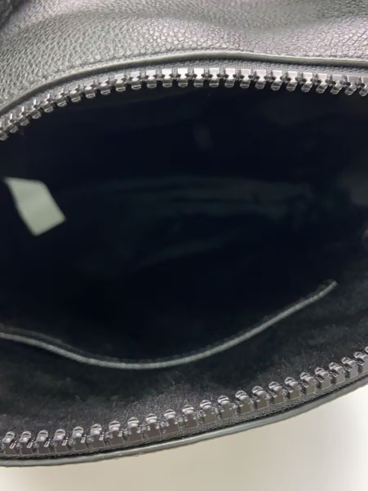 CHARLES&KEITH Backpack Black (Plain)