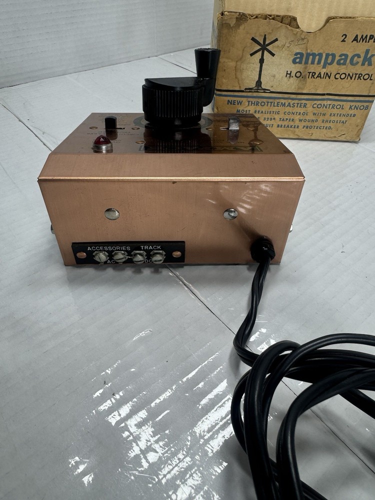 MRC HO / N Scale 2 Ampack Transformer For Train Set Layout #402