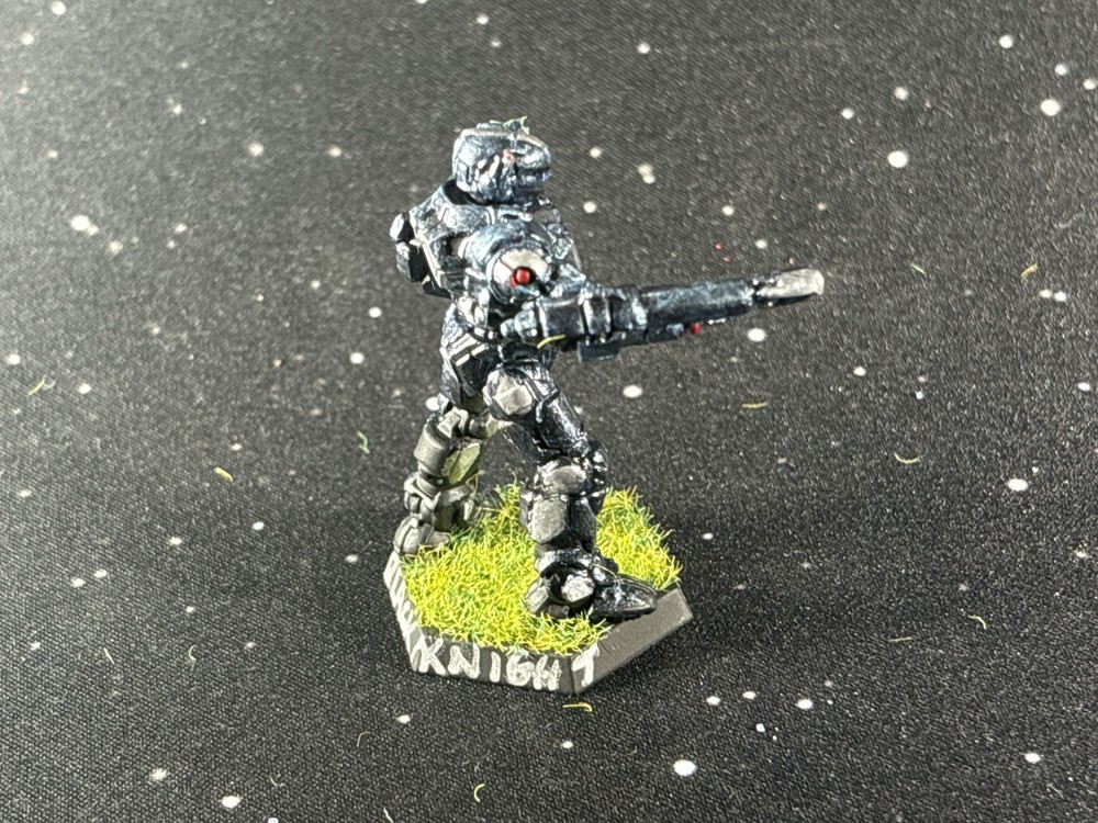 Hand Painted BattleTech Black Knight Mech -- ComStar Command Level II