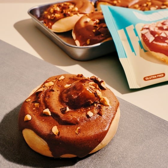 Legendary Foods-Protein Sweet Roll-Caramel Sticky Bun 9.2oz/ 4ct