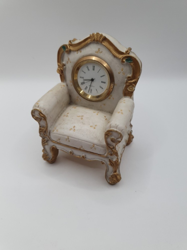 Vintage Collectable Miniature Clock