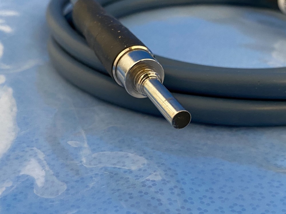 Cuda EC-BLU50U090 Fiberoptic Light cable