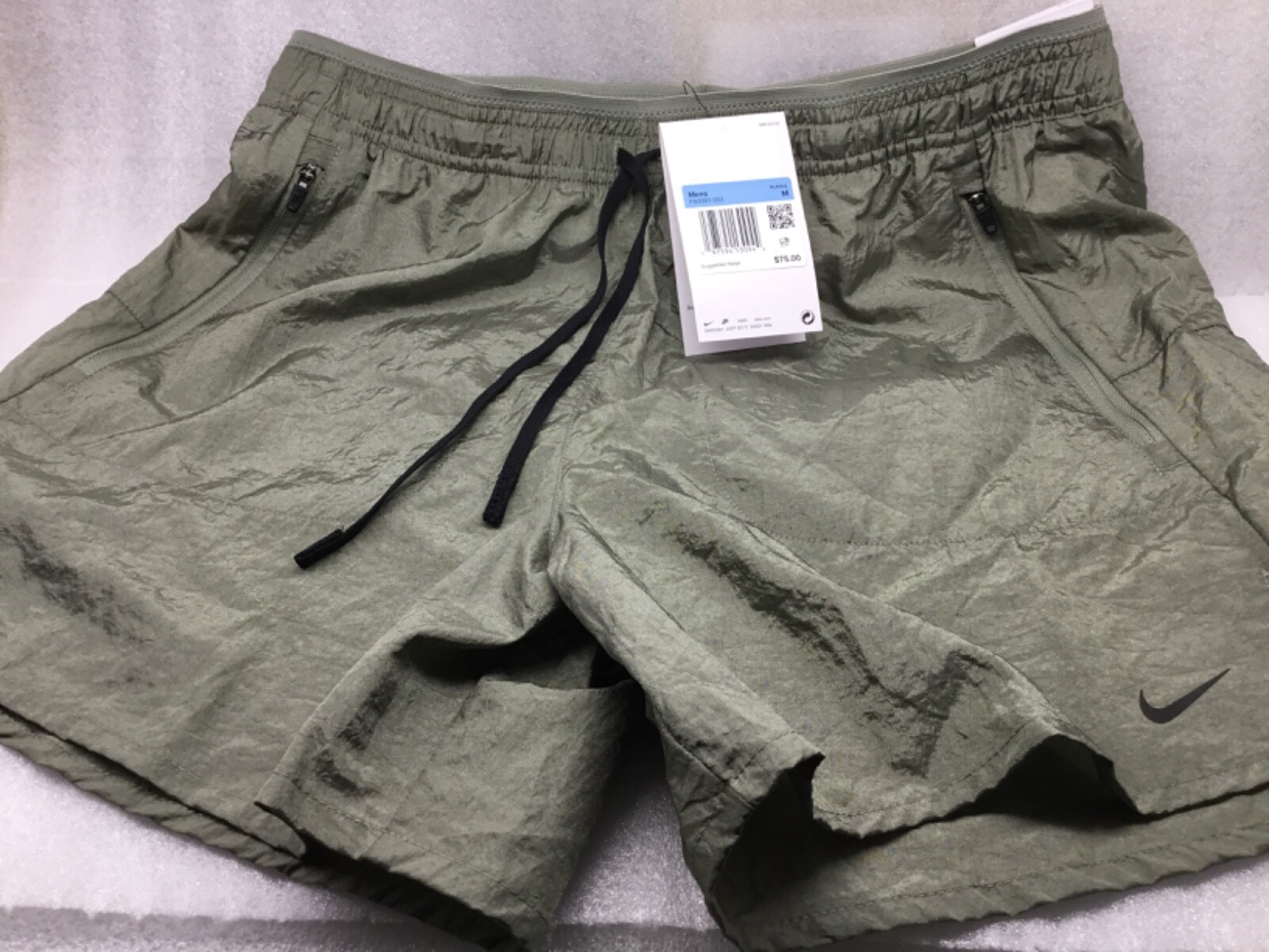 NEW MENS SIZE M NIKE STRIDE RUNNING DIVISION 5" Dri-FIT SHORTS FN3391-053