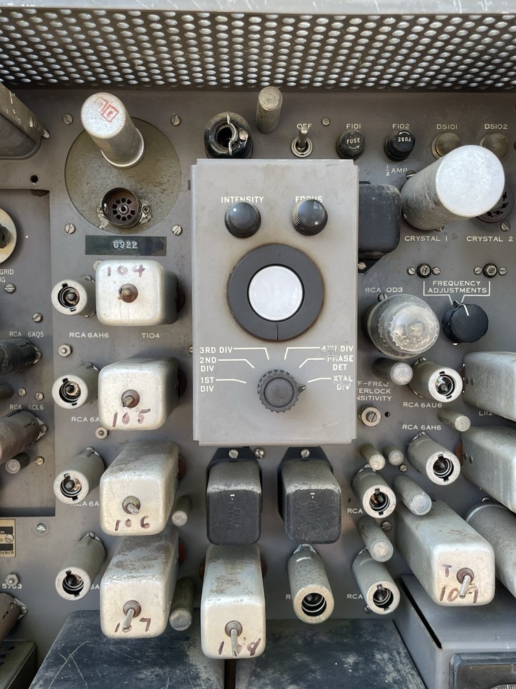 Vintage '60s RCA BTE-10B FM multiplex exciter