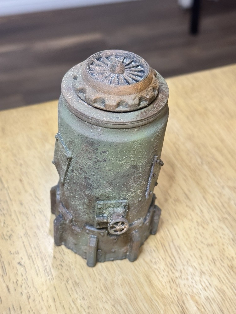 Warhammer Necromunda Inspiring terrain Hazard Container –scratch built.