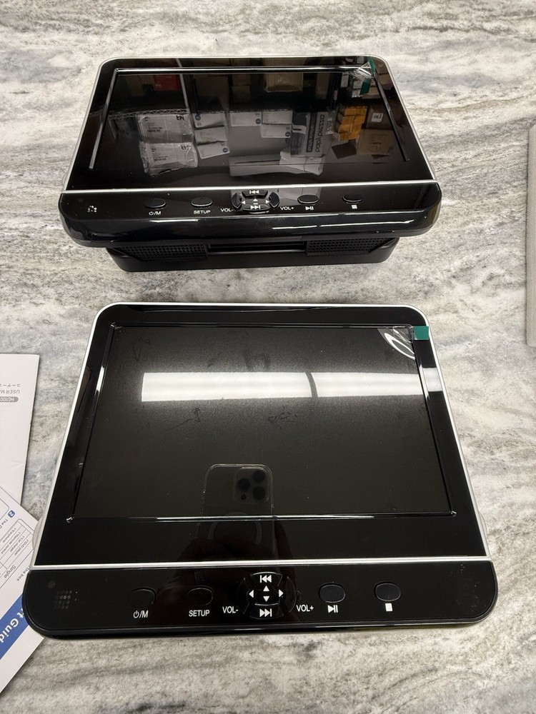 Arafuna Portable DVD Player