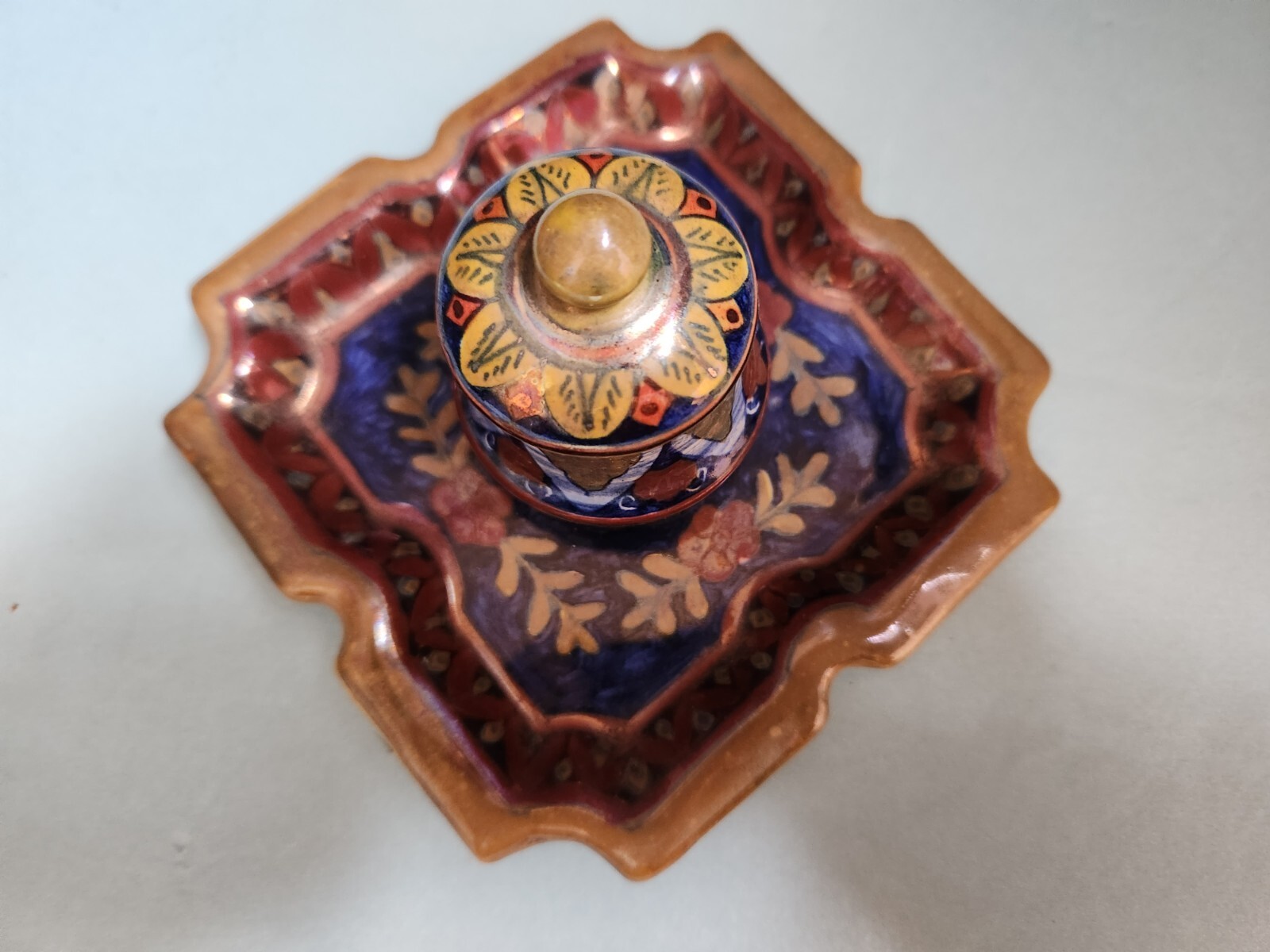 Majolica INKWELL, Societa Ceramica Umbra, Attached Tray & Lid Gubbio Italy