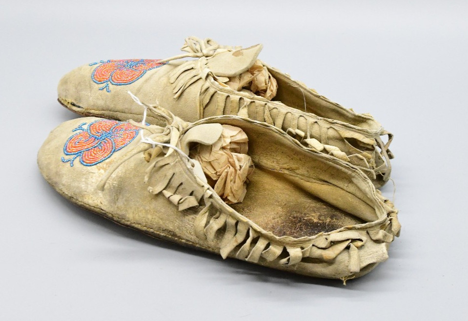 Crow Floral Beaded Deerhide Moccasins