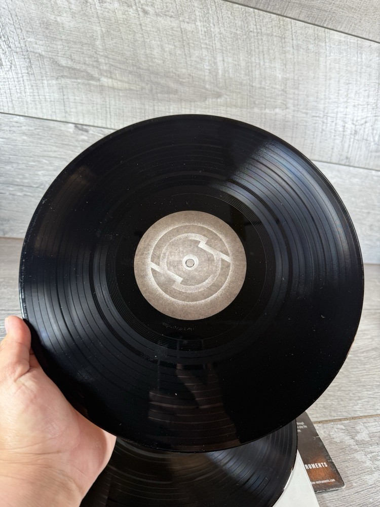 NATIVE INSTRUMENTS TRAKTOR SCRATCH CONTROL VINYL 12" BLACK - 2007