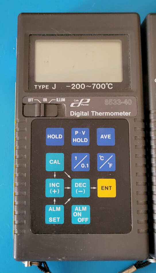 Cole Parmer 8533-40 digital thermometer plus Cole Parmer handy held printer