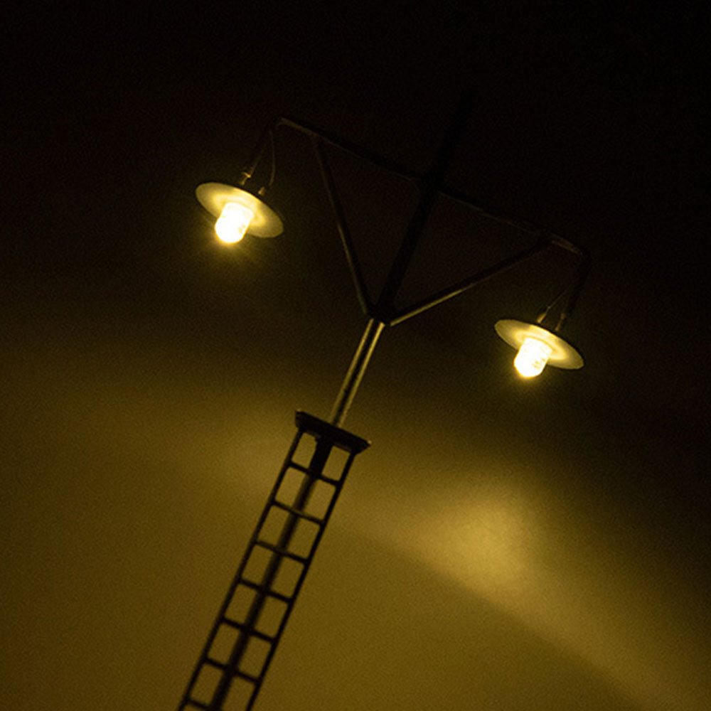 4 PCS HO-Scale LED Yard Light Model Train Railroad-Street Station Lamp Post US