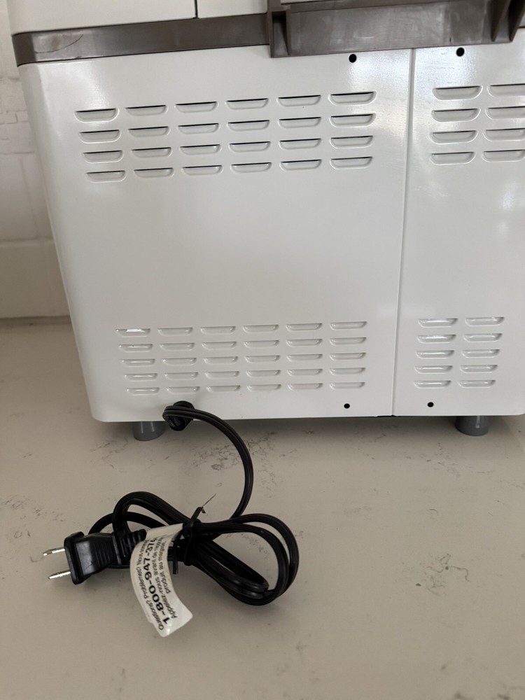 Toastmaster Corner Bakery Automatic Bread Maker Machine Model 1170S Butter Cover