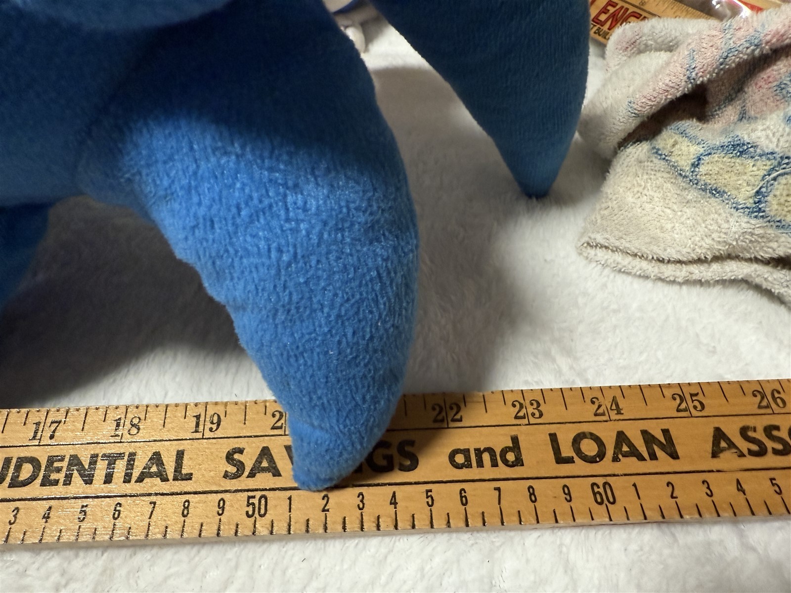 LOT OF 2 SONIC THE HEDGEHOG PLUSH STUFFED TOYS "COULD USE CLEANING"