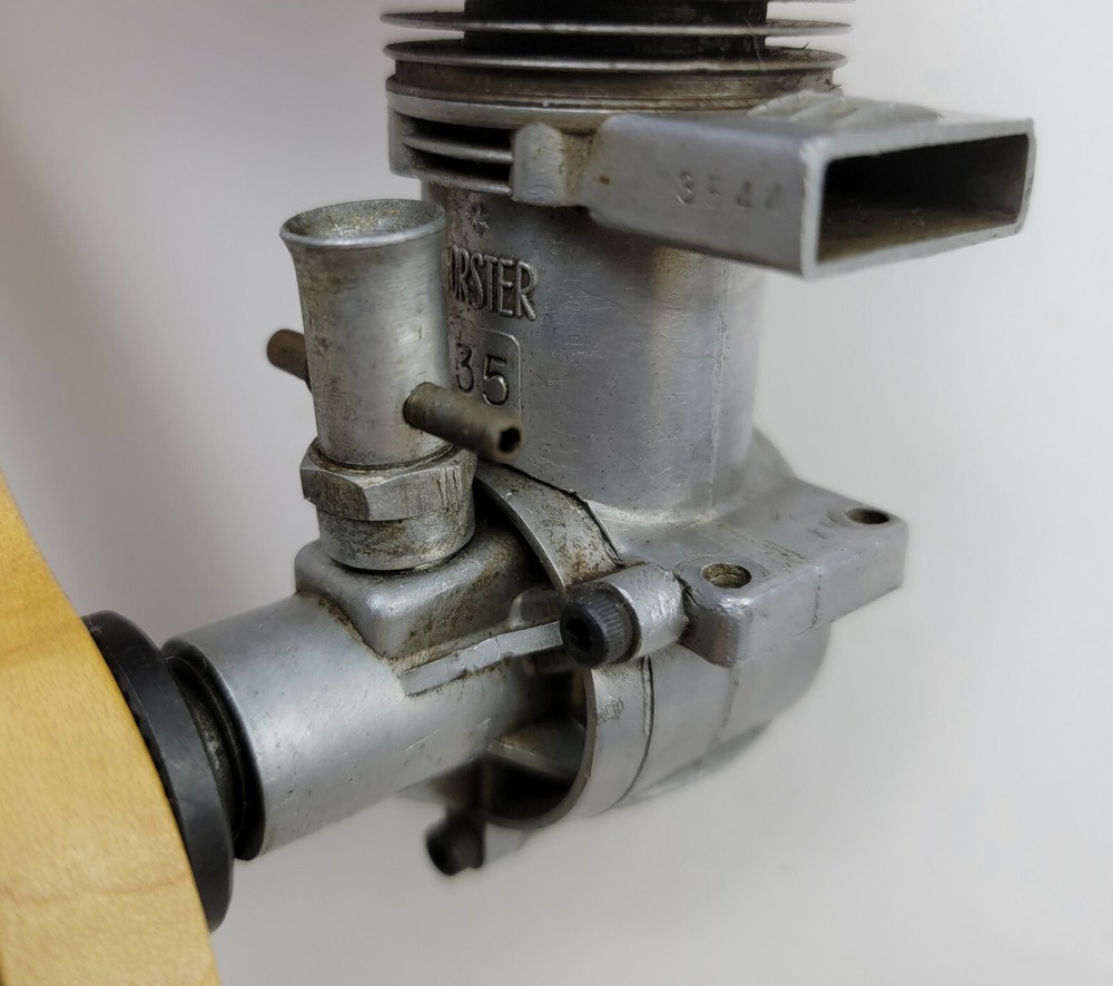Vintage Forster 35 RC/CL Airplane Engine