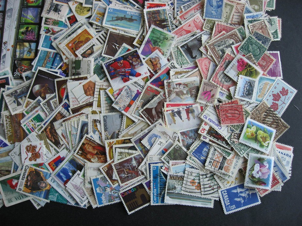 CANADA collection 800 different U old-2014.Face same=reg/ex-bklt/diff perfs etc