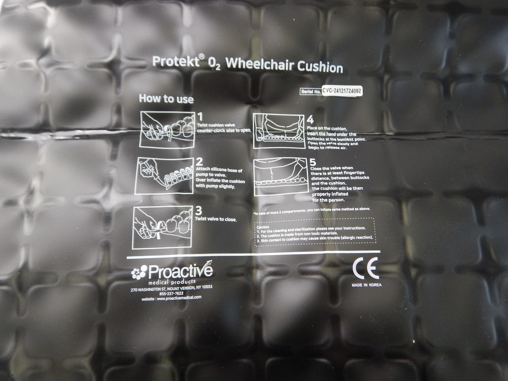 Proactive Air 02 Cushion, 22"x20"x4"