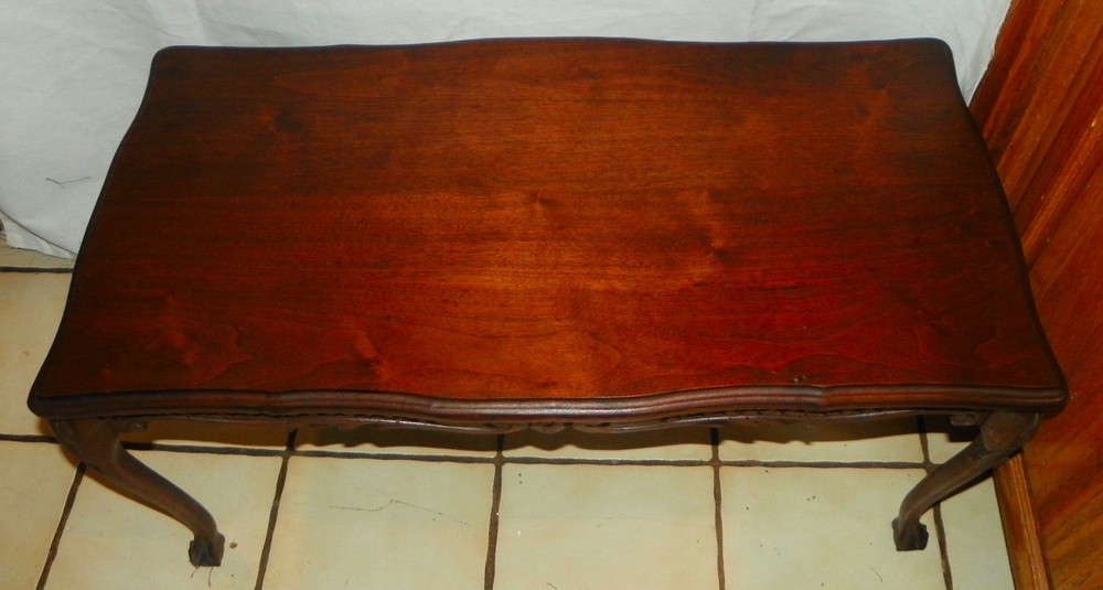 Solid Walnut Carved Coffee Table (CT50)