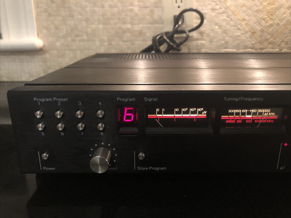 Tandberg 3011A Programable FM Tuner Owner's Manual perfect working condition