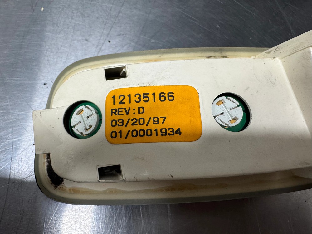 1997-2004 CORVETTE C5 LEFT DRIVER FRONT POWER WINDOW MASTER SWITCH OEM. #K32
