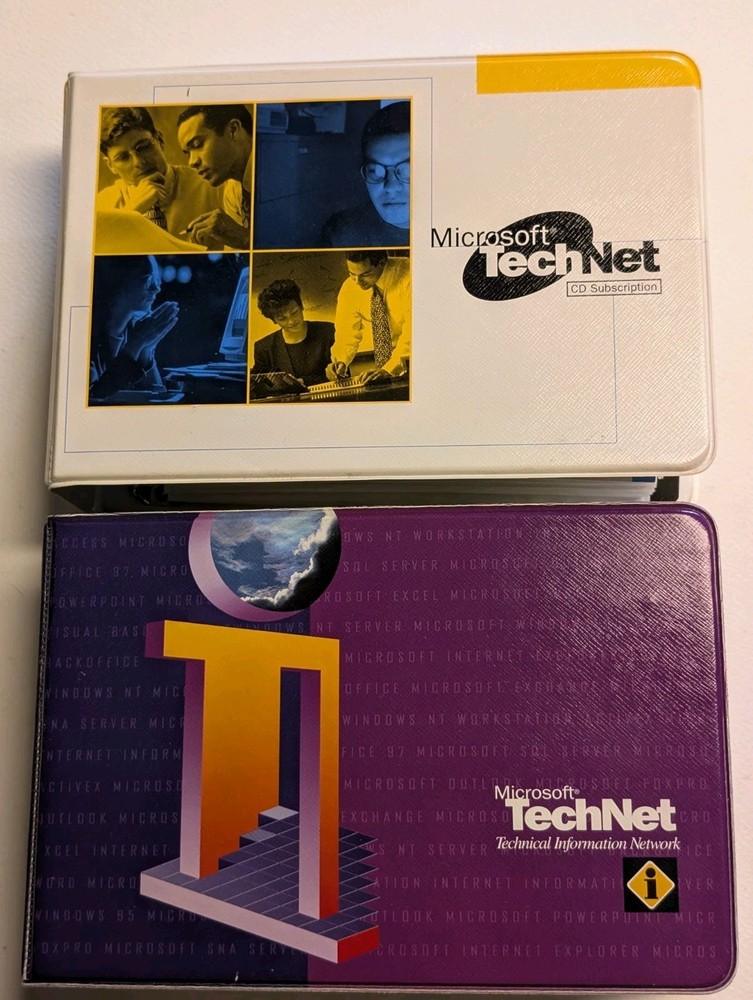 TWO (2) Microsoft TechNet Subscription Binders 64 discs 12/97 - 4/2000 PRISTINE