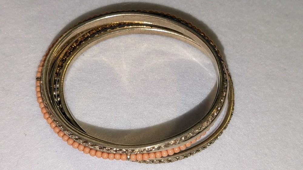 Vintage 4 PC Oval Bangles Set