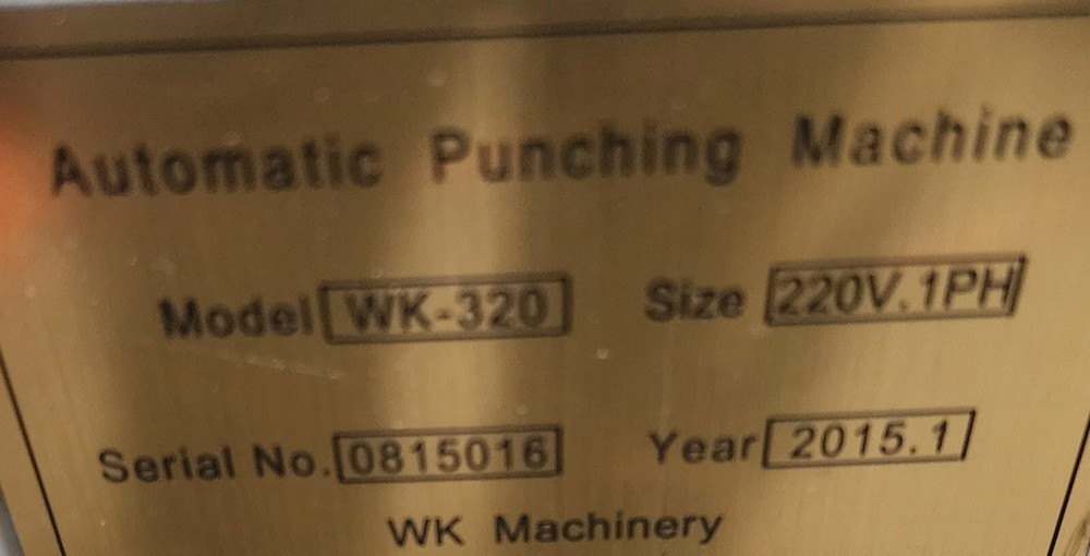 AUTOMATIC PAPER PUNCH/SAME AS GBC Sickinger USP-13 Universal 3:1 SQUARE PATTERN