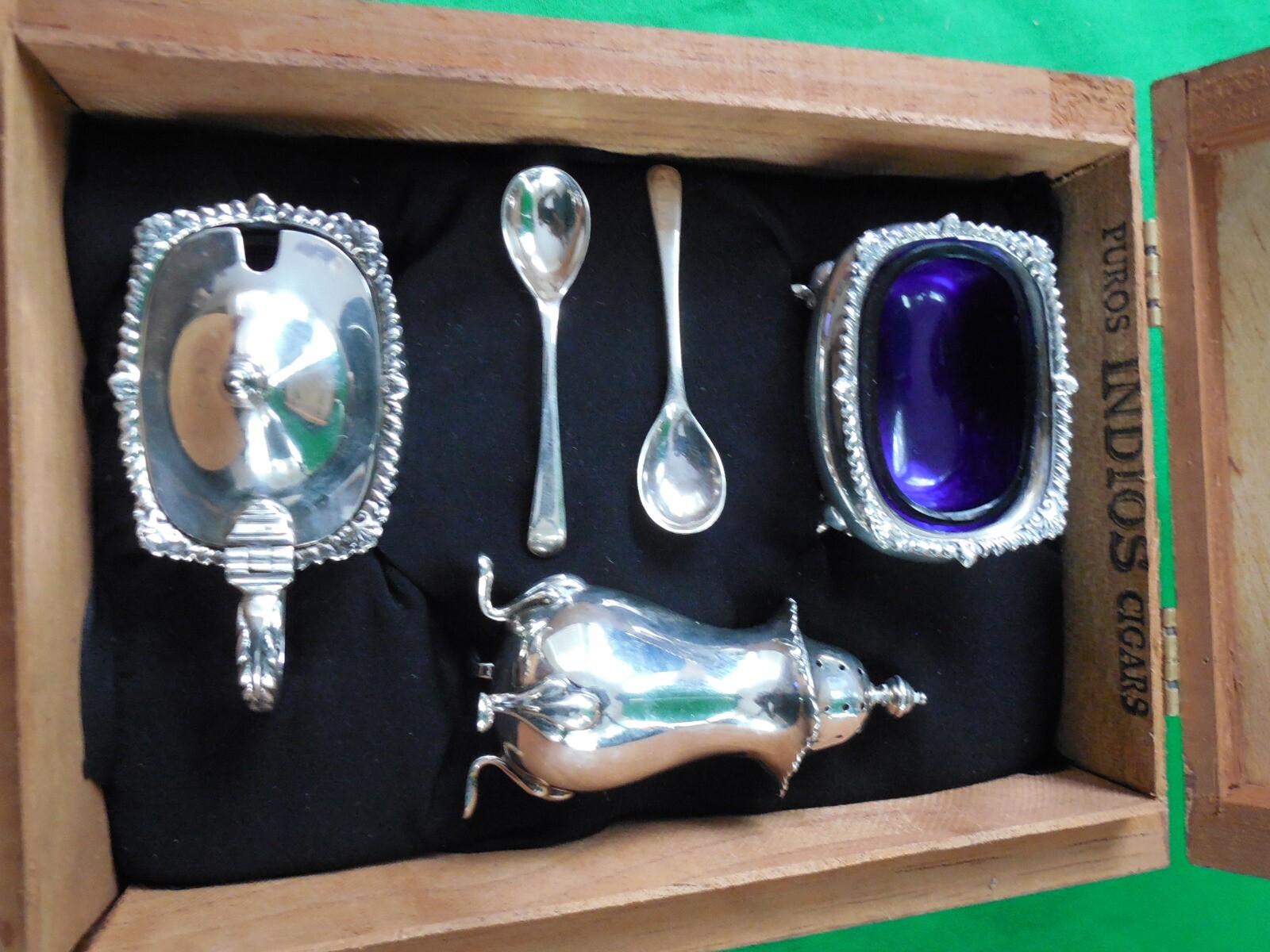 Mappin & Webb Sterling Silver Condiment Set in Cigar Box ~