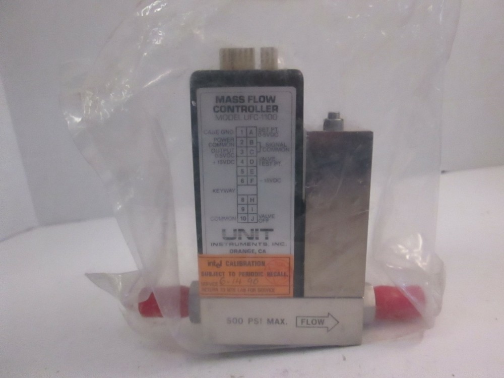 Unit UFC-1100 Mass Flow Controller, CF4, 1 SLM, Used