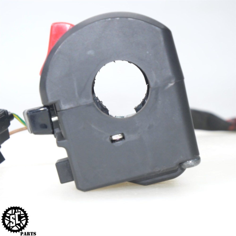2012-2014 YAMAHA YZF R1 RIGHT CONTROL KILL START SWITCH Y13