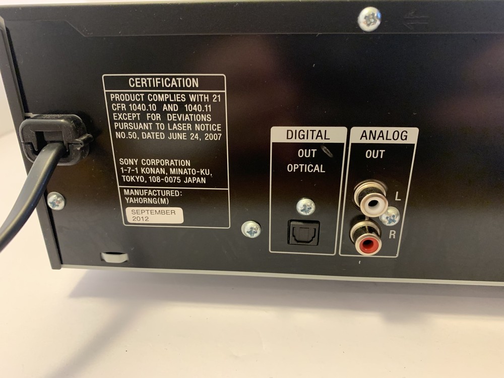 Sony CDP-CE500 5-Disc CD Changer Player with USB Playback & Recording Remote