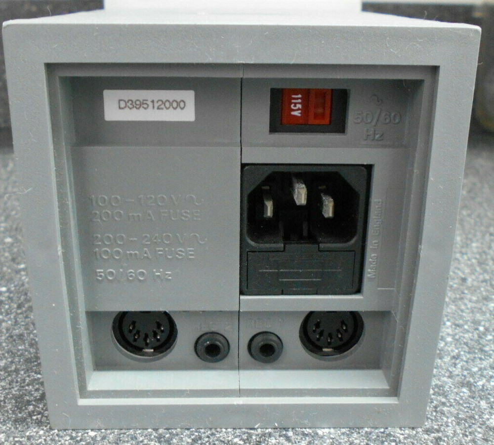 EDWARDS D39512000 PIRANI 502 VACUUM GAUGE CONTROLLER UNIT
