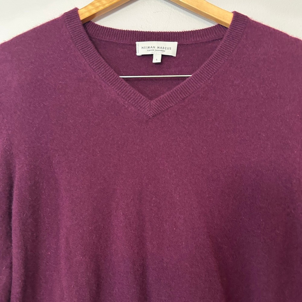 Neiman Marcus Sweater Mens L 100%Virgin Cashmere Maroon V-Neck Solid Pullover