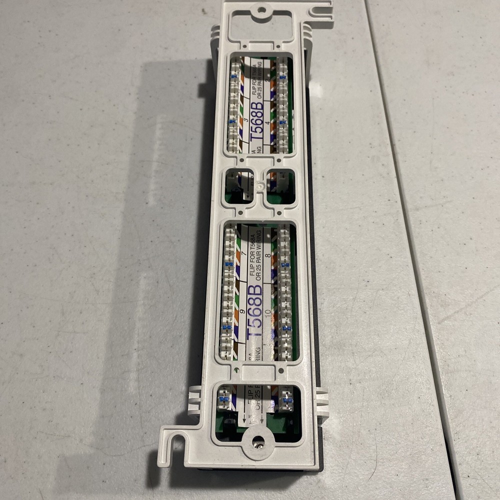 Leviton CAT 6 Flat Panel 12 Port Patch Block 004-69586-U89