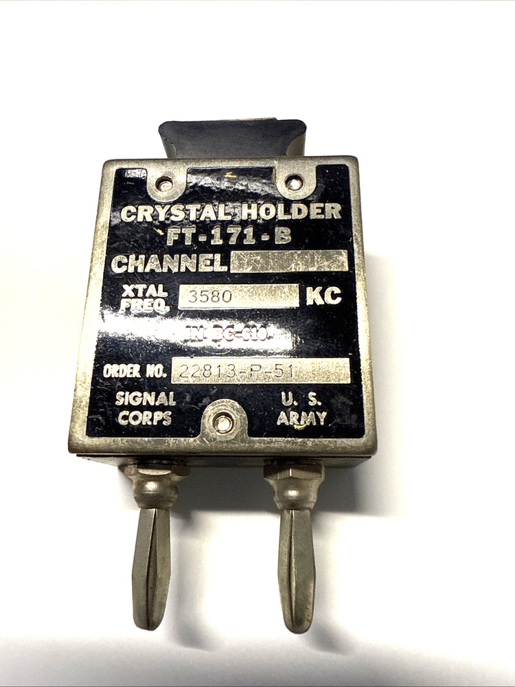 PARASET replica  transceiver ORIGINAL 3.580 MHz crystal holder  FT-171-B