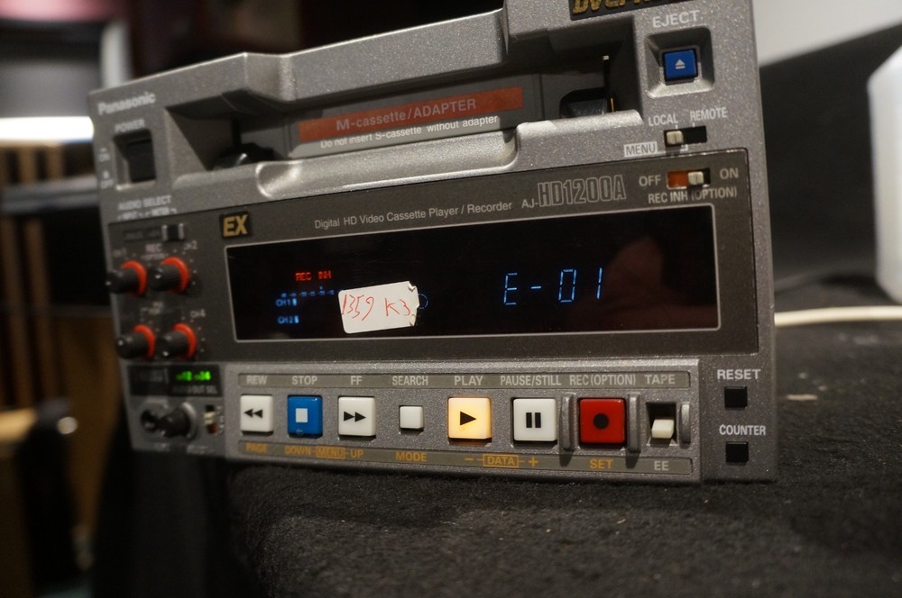 Panasonic AJ-HD1200A Compact DVCPRO Recorder - Tested