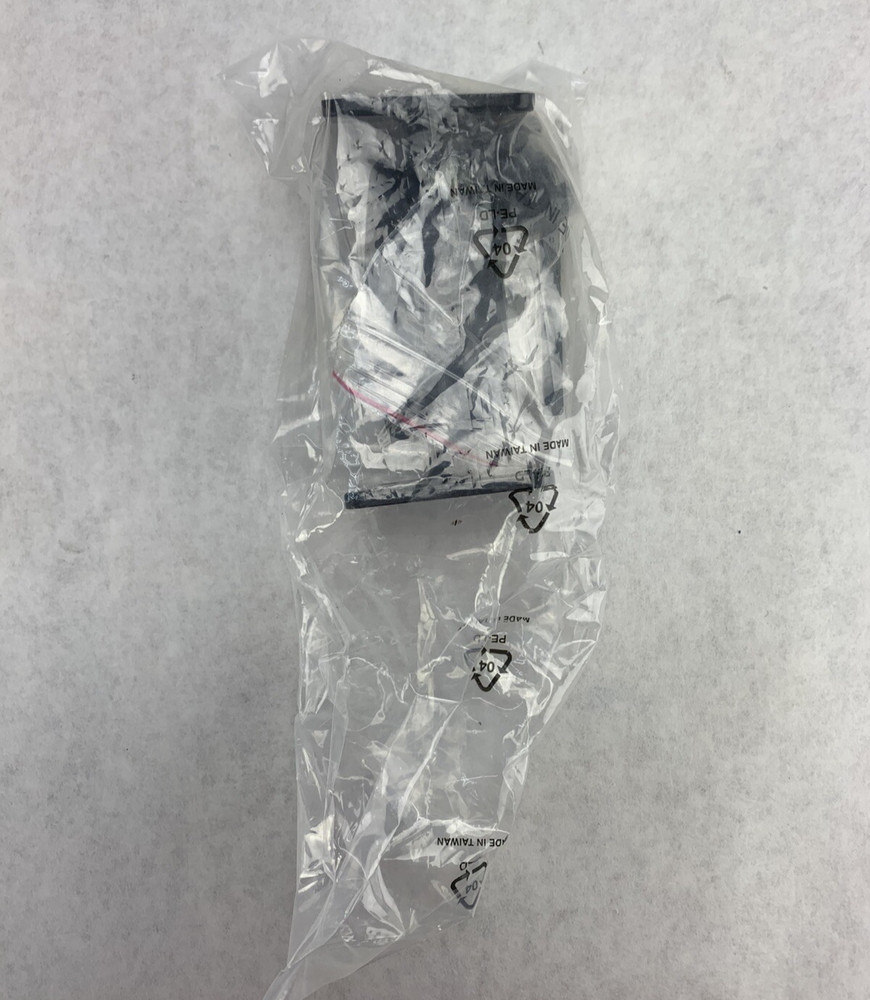 TAB4METKLS Adjustable Locking Tablet Mount