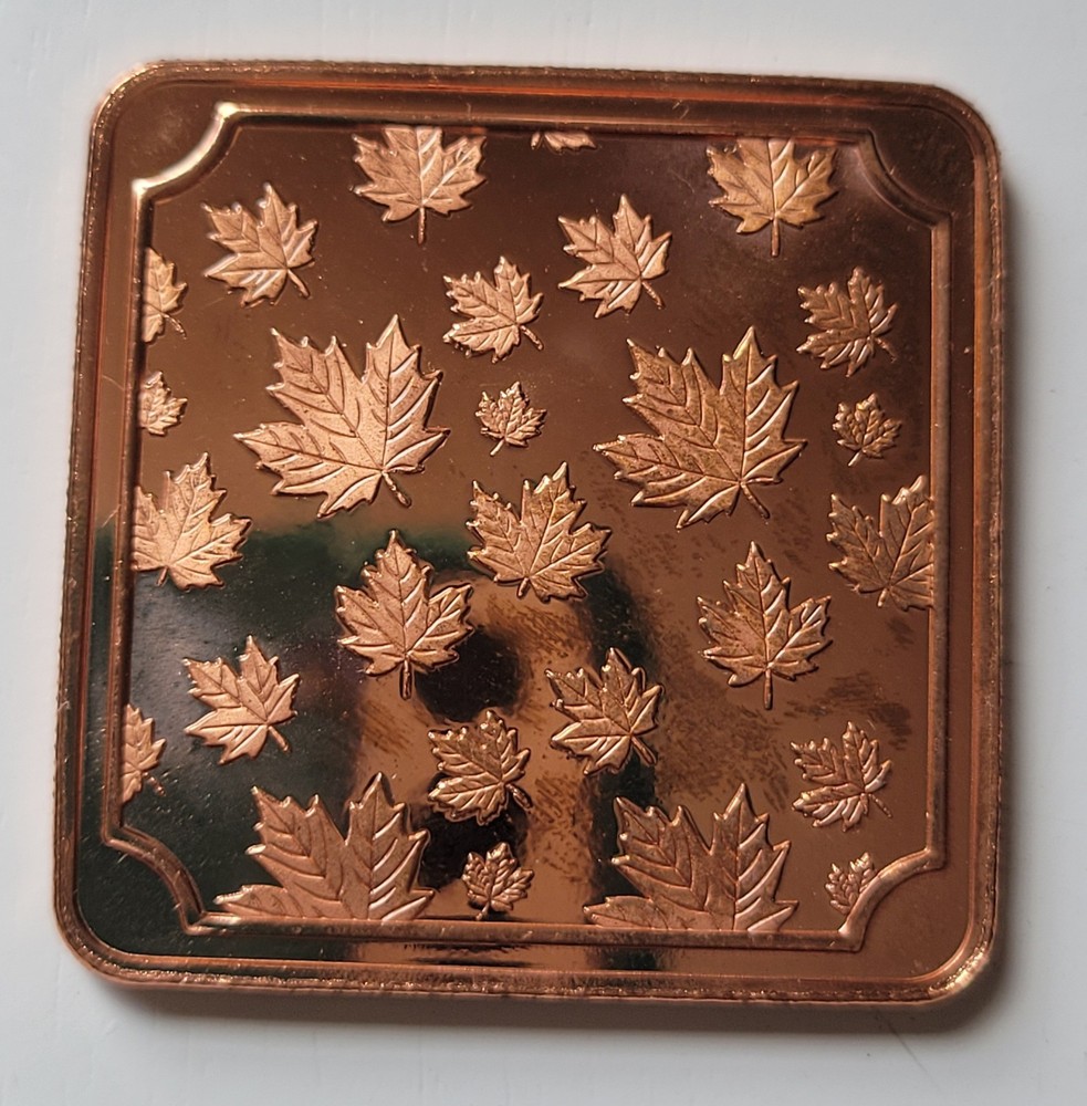 1 oz. Colorized Maple Leaf Design .999 Fine Copper