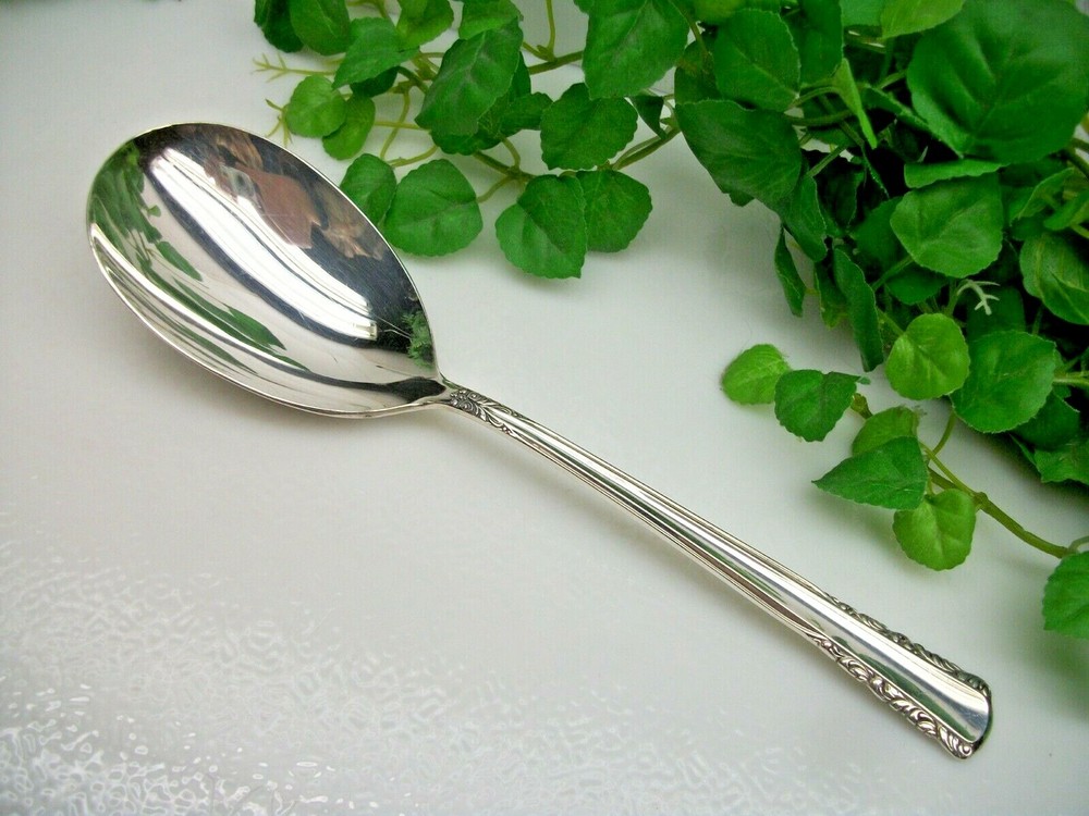 International Holmes MAY QUEEN Silverplate Solid Casserole Serving Spoon 1951