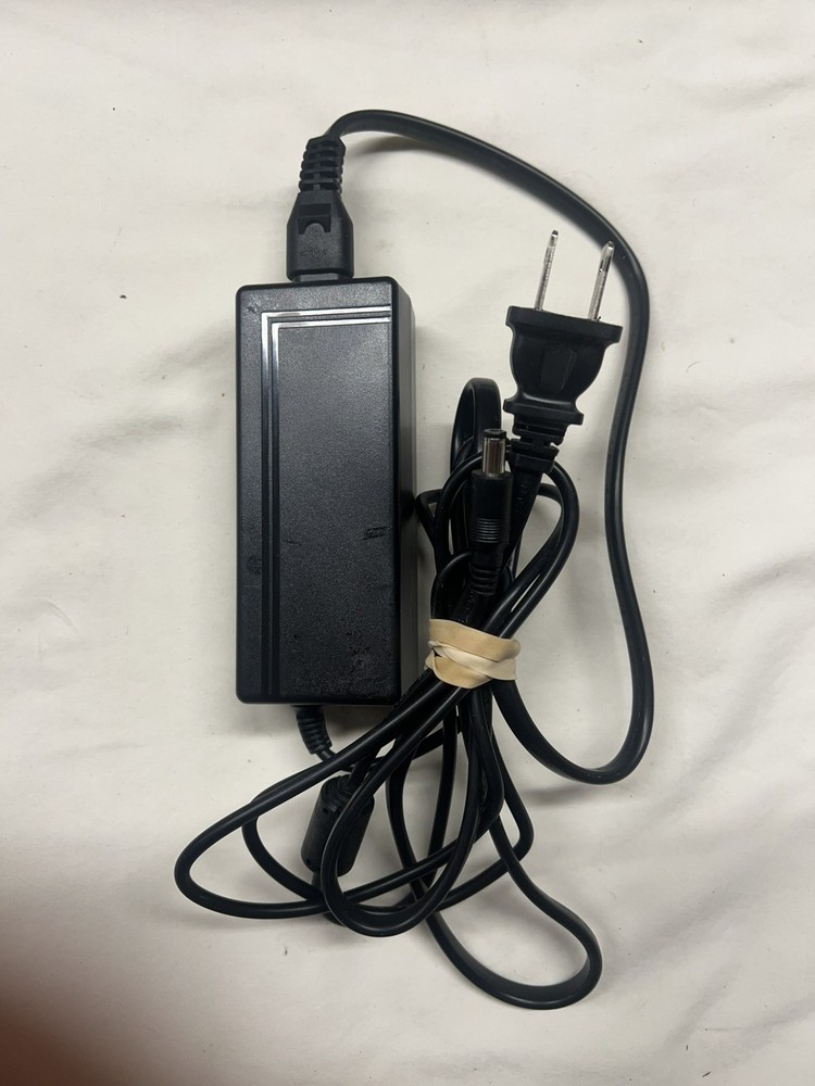 ADAPTOR AC Adapter WT1502500 15V 2.5A Power Supply