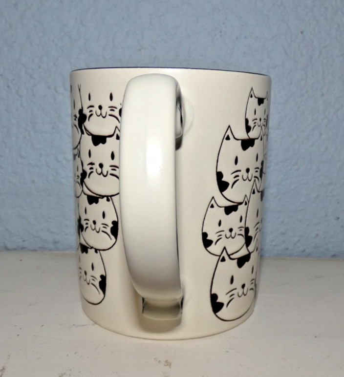2018 Spectrum Designz Cat Face Smiling Repeat 16oz Mug