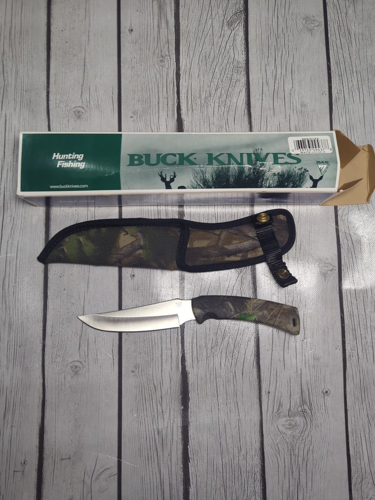 Buck Knife 470 Realtree Fixed Blade