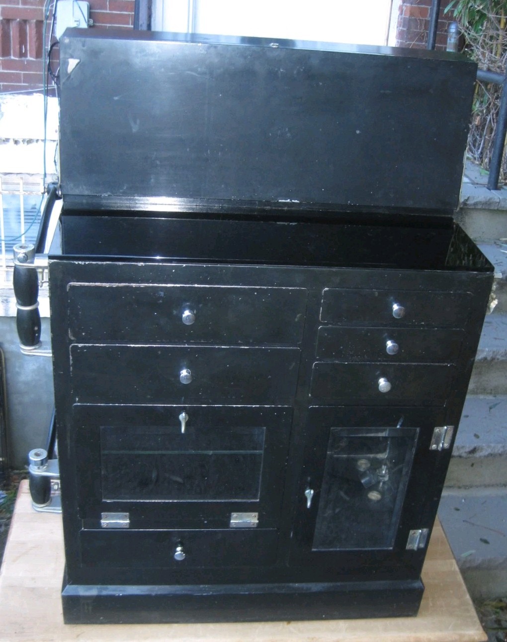 Antique Medical Podiatry Dental Metal Glass Cabinet w/ Bottles Electric Bosworth