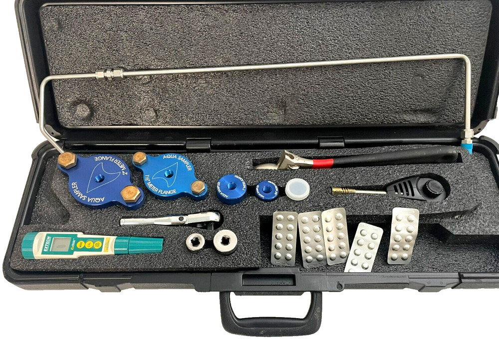 AQUA Sampler the Ultimate Water Sampling System Kit Tools w/ Carry Case