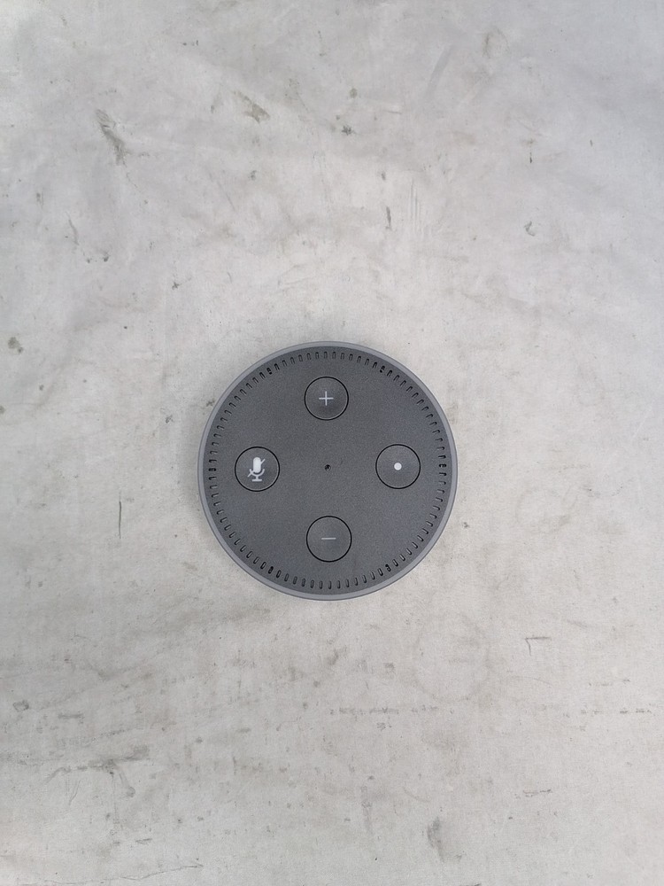 Amazon Echo Dot 2nd Generation Smart Speaker RS03QR